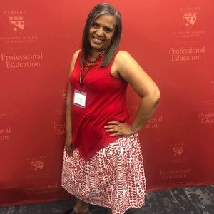 Meet your Posher, Dolly